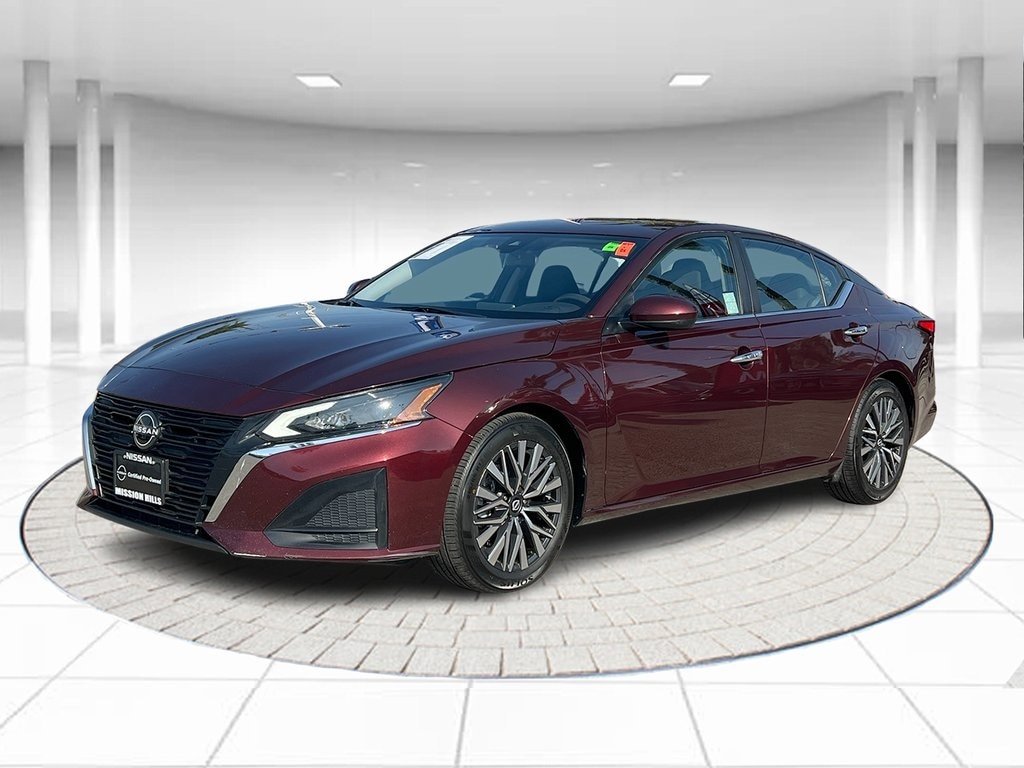 2023 Nissan Altima SV's photo