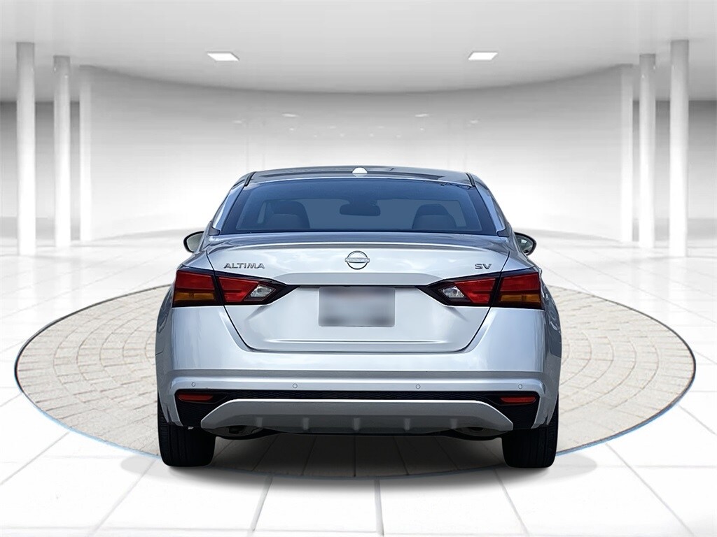 2024 Nissan Altima 2.5 SV photo 3
