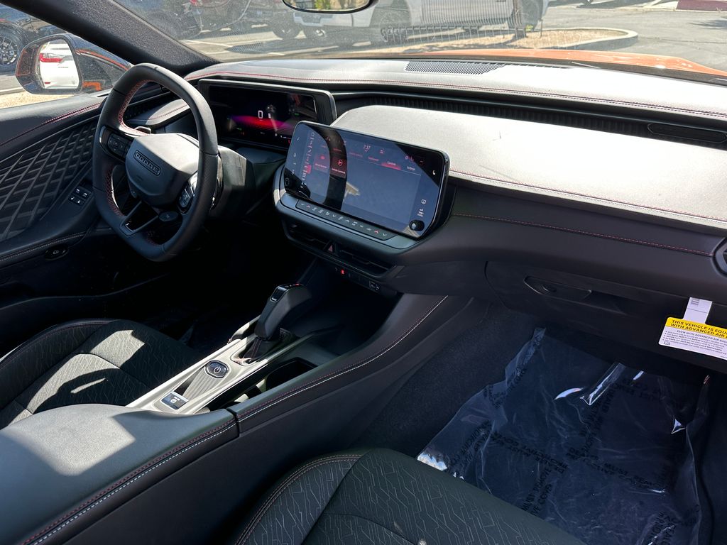2025 Dodge Charger Daytona R/T - Photo 13
