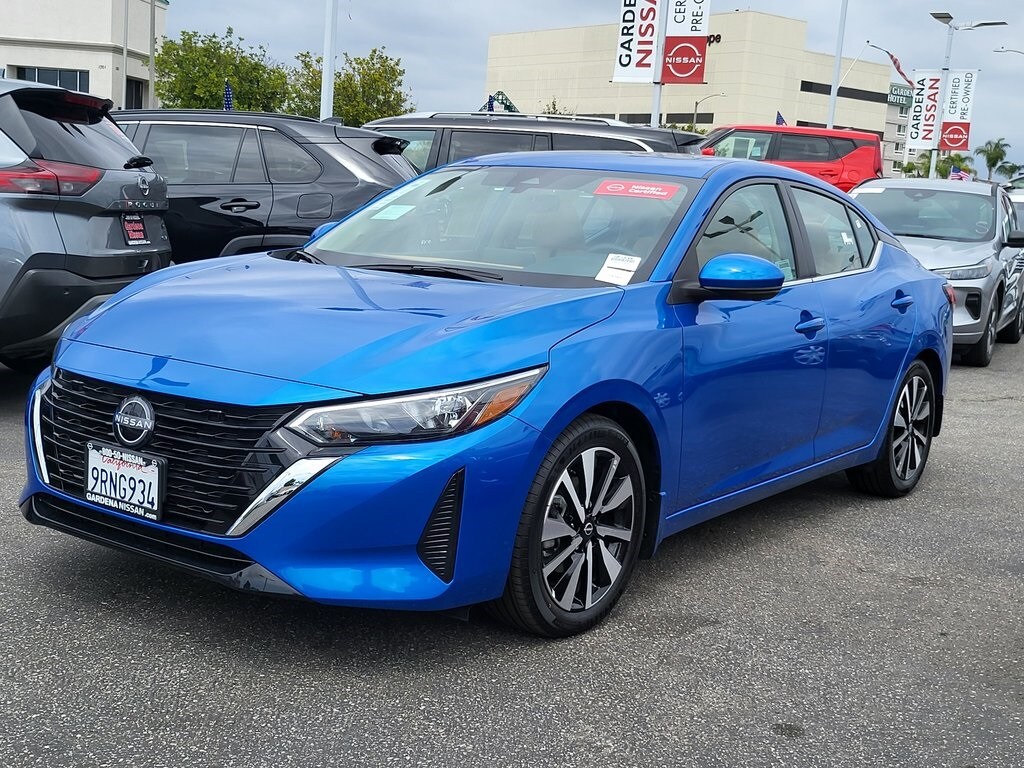 2025 Nissan Sentra SV photo 2