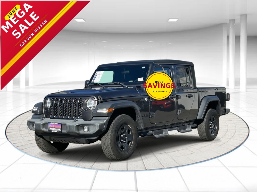 2021 Jeep Gladiator Sport's photo