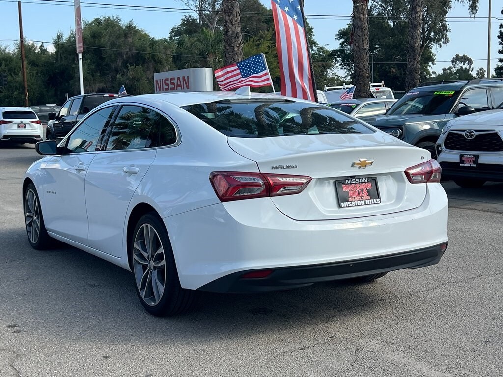 2022 Chevrolet Malibu 1LT photo 4