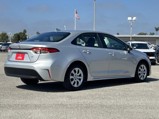 2024 Toyota Corolla LE photo 4