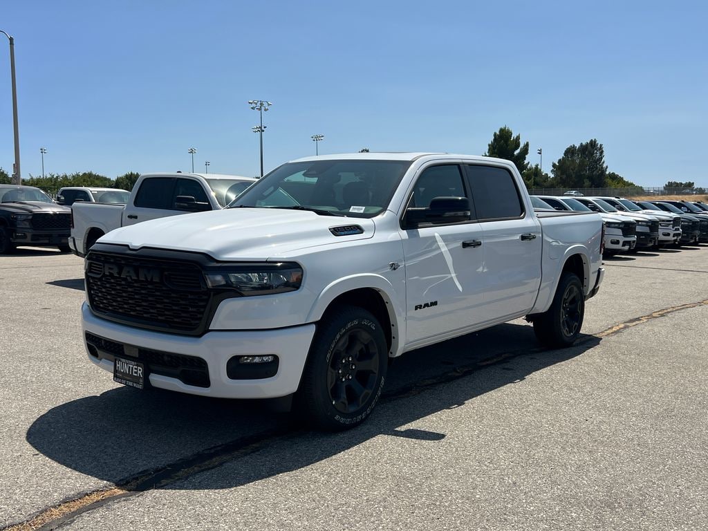 New 2026 Ram 1500 BIG HORN CREW CAB 4X2 5'7 BOX Pickup