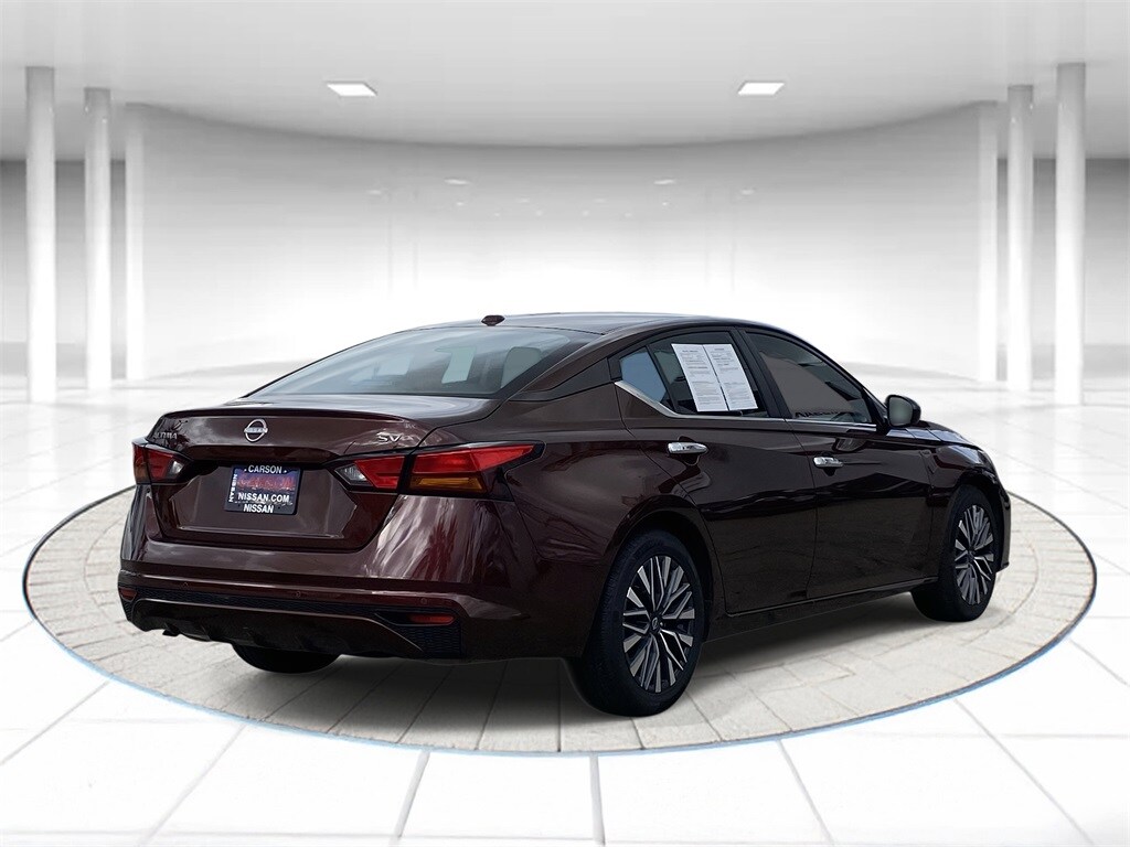 2024 Nissan Altima 2.5 SV photo 3