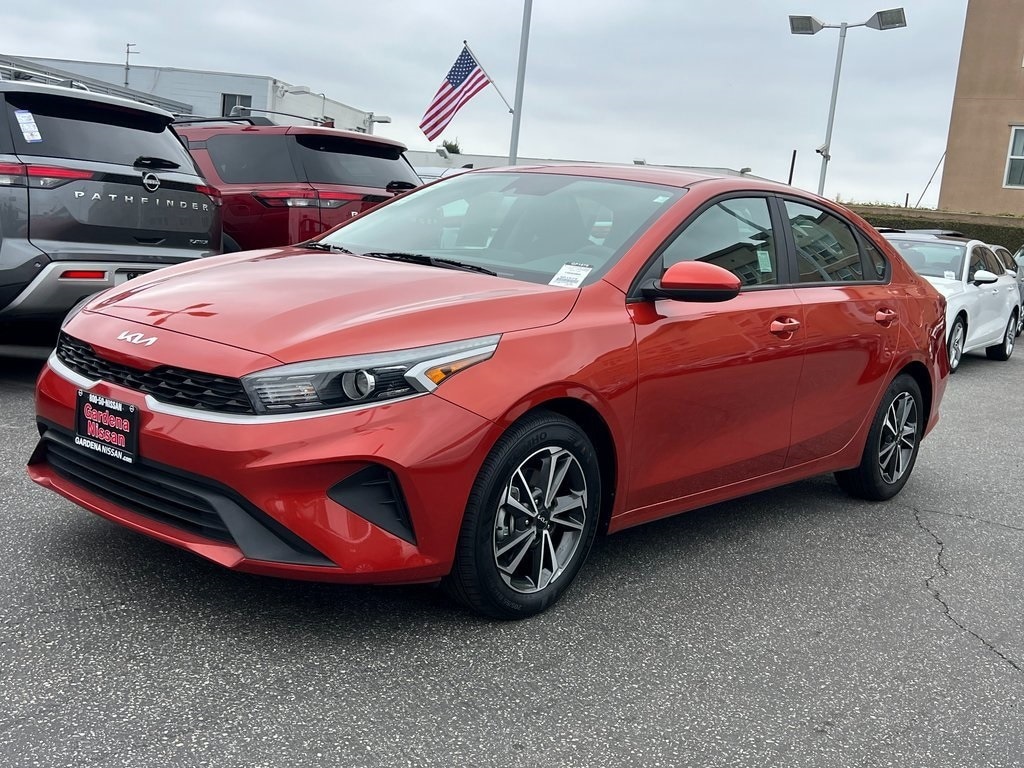 Used 2022 Kia FORTE LXS with VIN 3KPF24AD7NE491596 for sale in Lancaster, CA