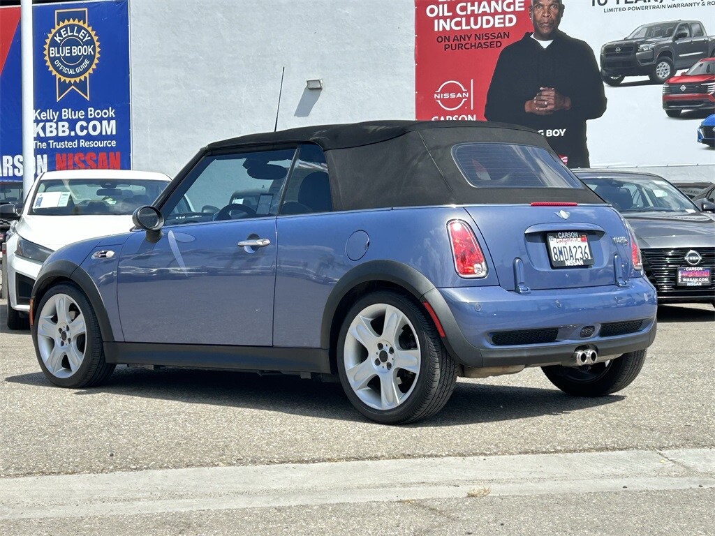 2007 Mini Cooper Base Convertible photo 2