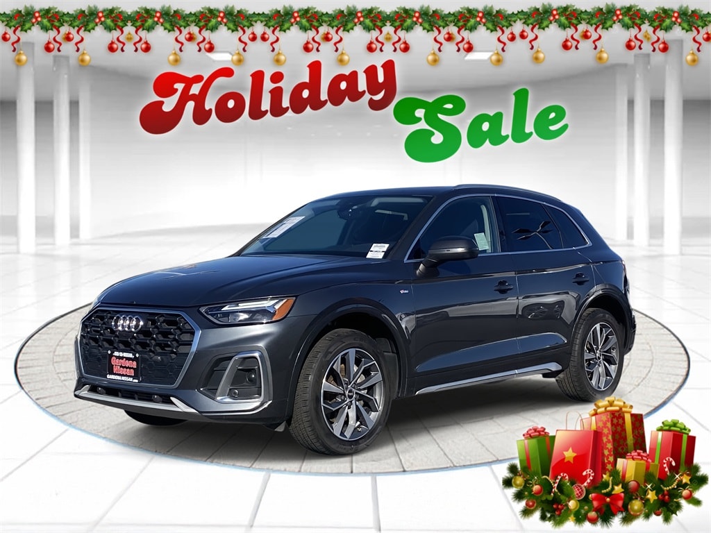 2022 Audi Q5 Premium Plus's photo