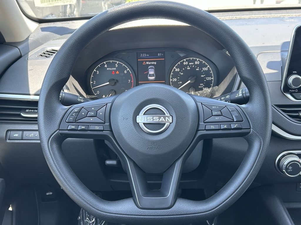 2025 Nissan Altima S - Photo 21