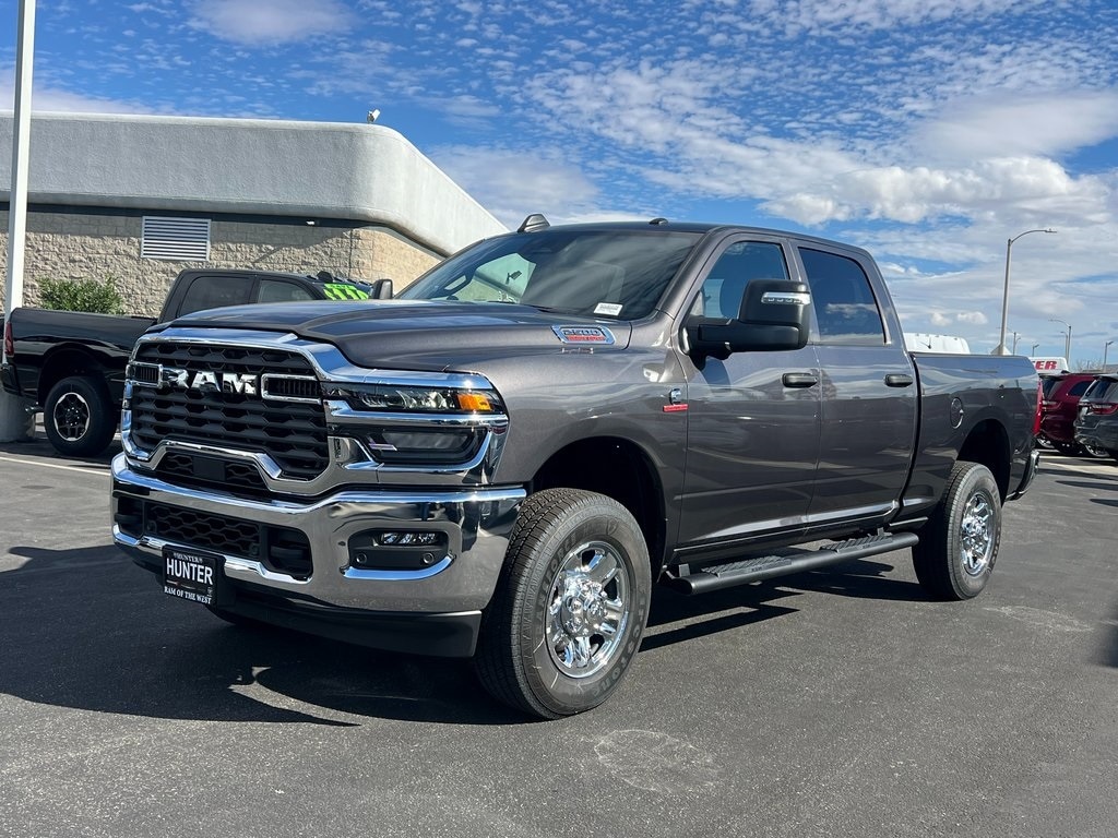 New 2025 Ram 2500 TRADESMAN CREW CAB 4X4 6'4 BOX Pickup