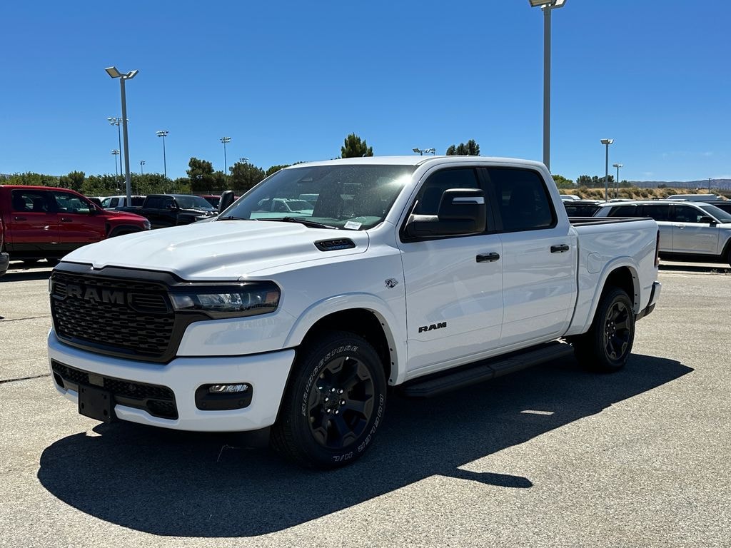 New 2026 Ram 1500 BIG HORN CREW CAB 4X4 5'7 BOX Pickup