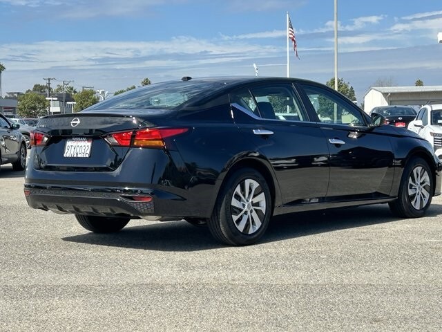 2025 Nissan Altima 2.5 S photo 4