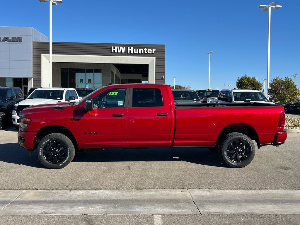 New 2026 Ram 3500 BIG HORN CREW CAB 4X4 8' BOX Pickup