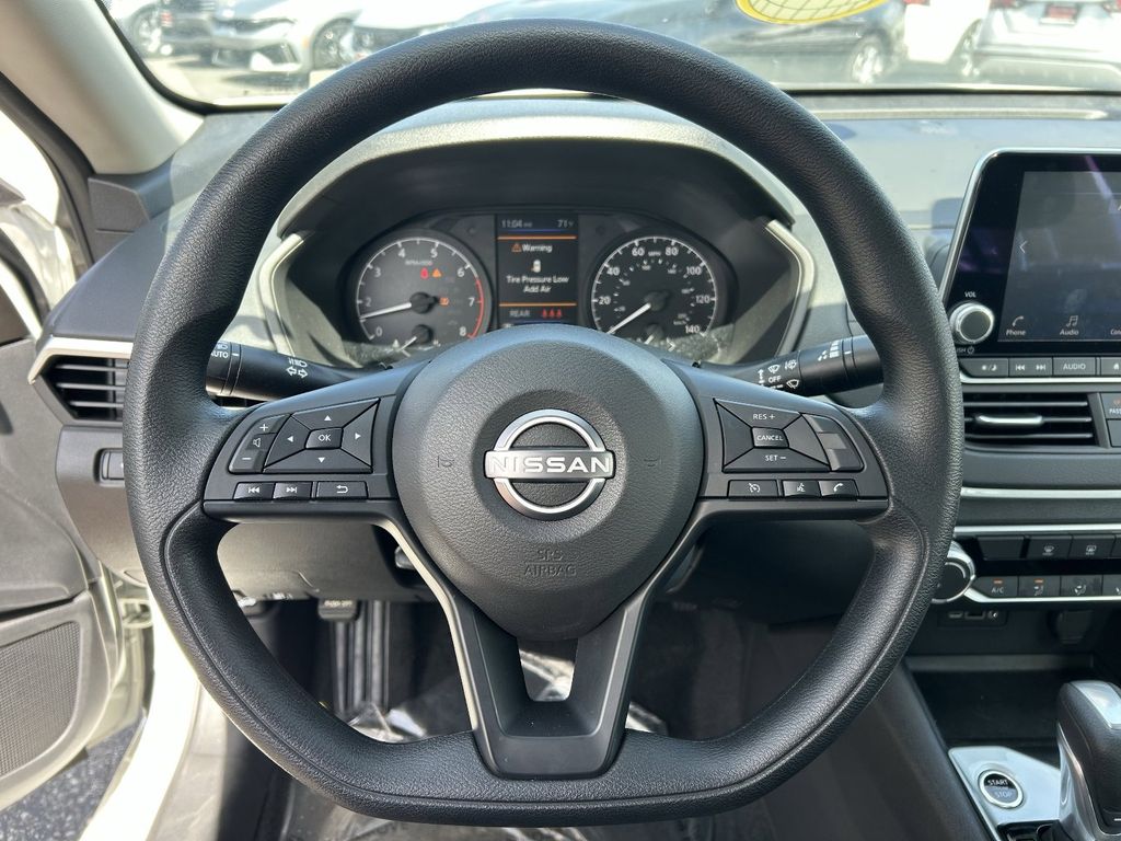 2025 Nissan Altima S - Photo 26