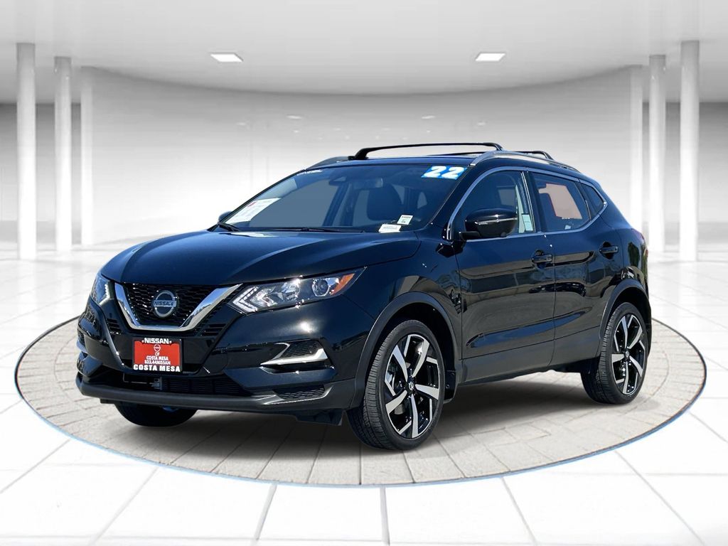 2022 Nissan Rogue Sport SL AWD's photo