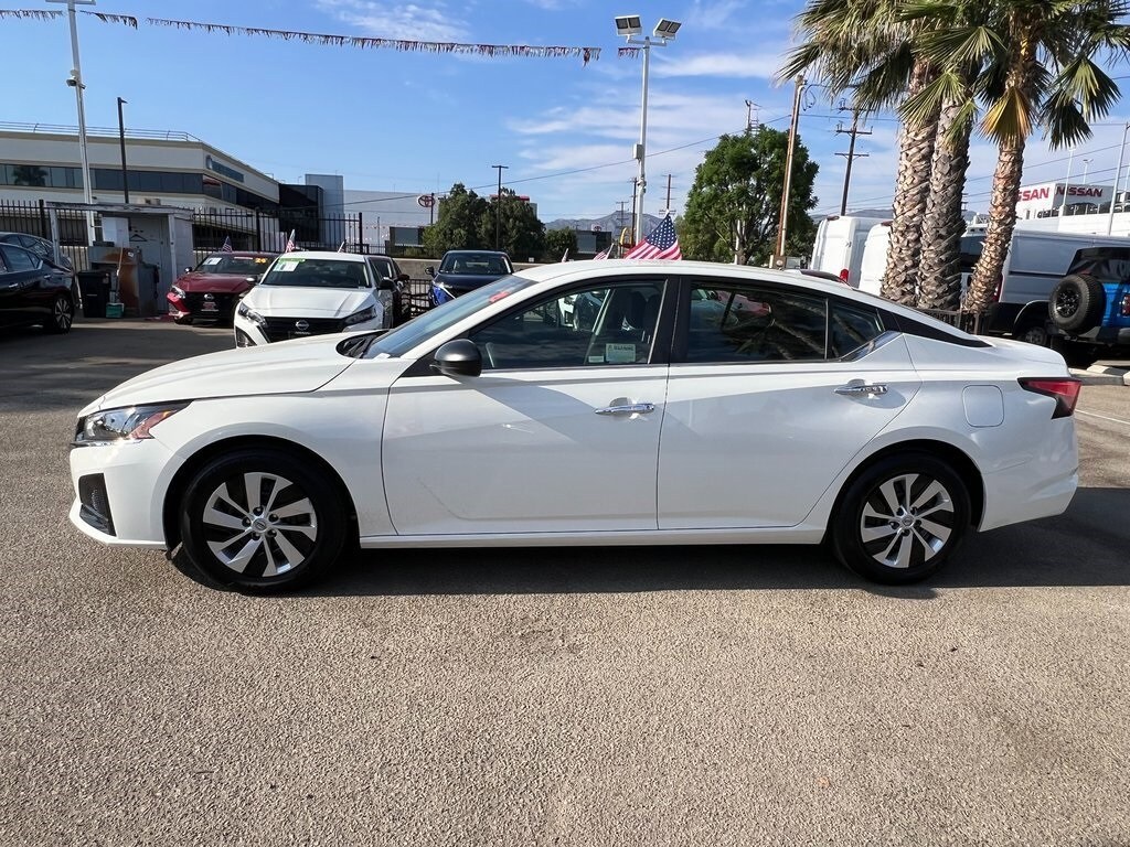 2025 Nissan Altima 2.5 S photo 3