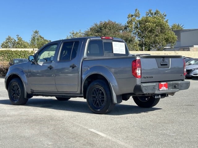 2020 Nissan Frontier SV photo 2