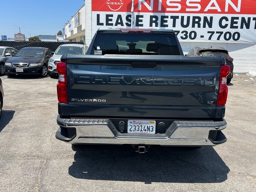 2022 Chevrolet Silverado 1500 LT photo 4