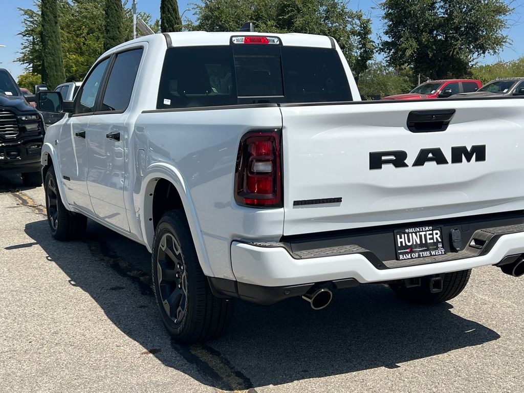 New 2026 Ram 1500 BIG HORN CREW CAB 4X2 5'7 BOX Pickup