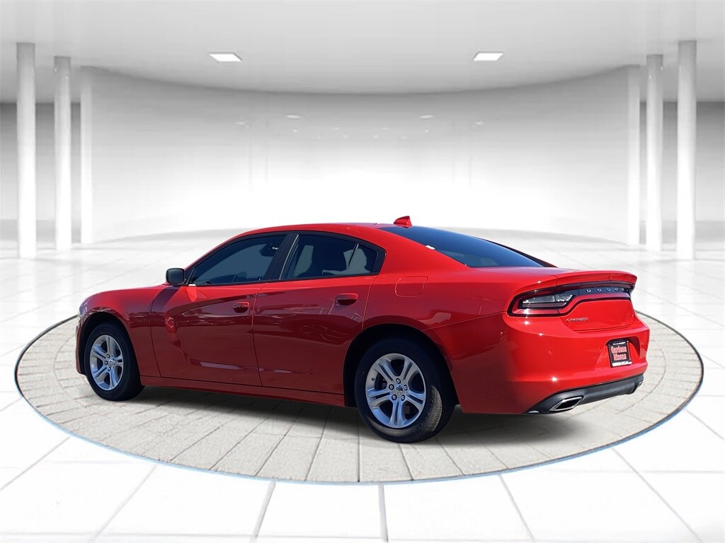 2023 Dodge Charger SXT photo 2