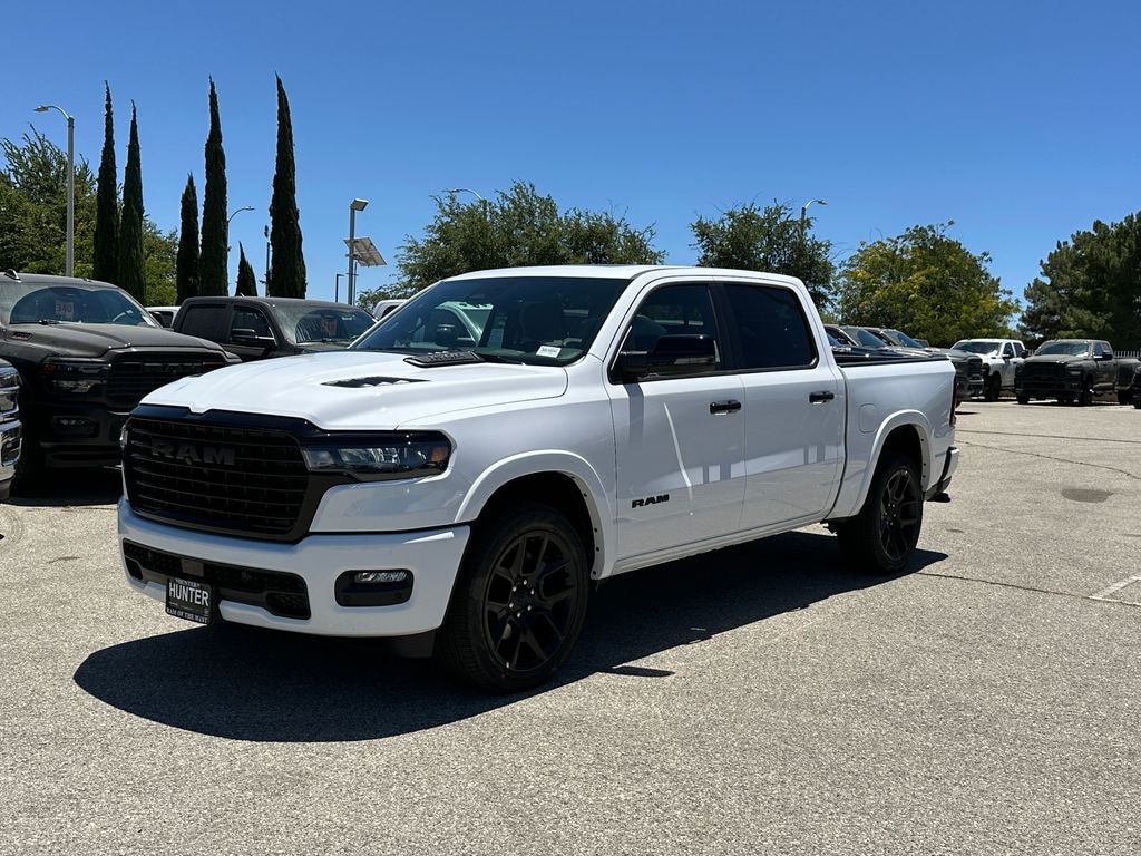 New 2026 Ram 1500 LARAMIE CREW CAB 4X4 5'7 BOX Pickup