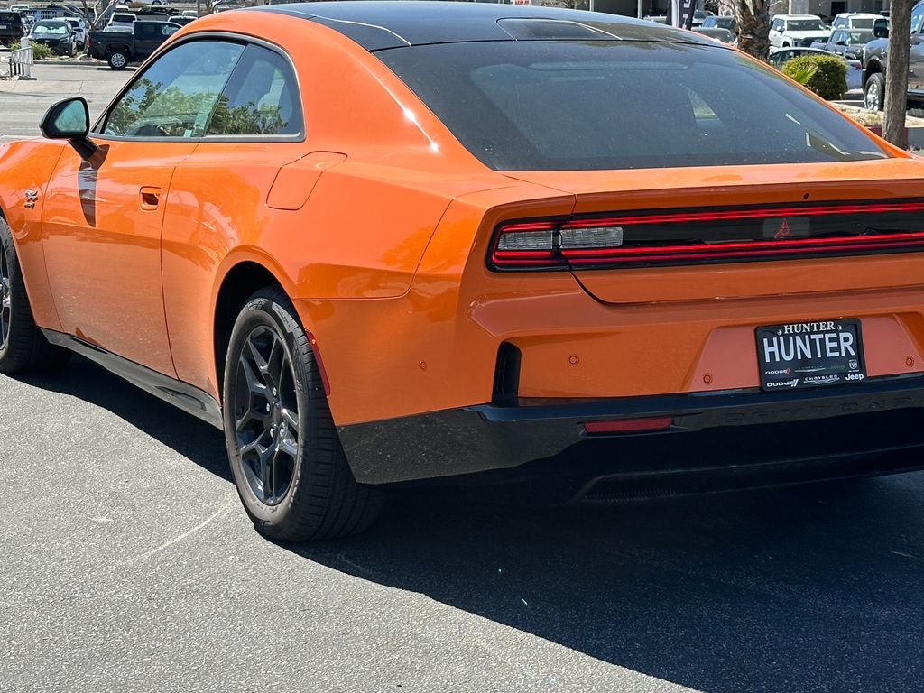 2025 Dodge Charger Daytona R/T - Photo 6