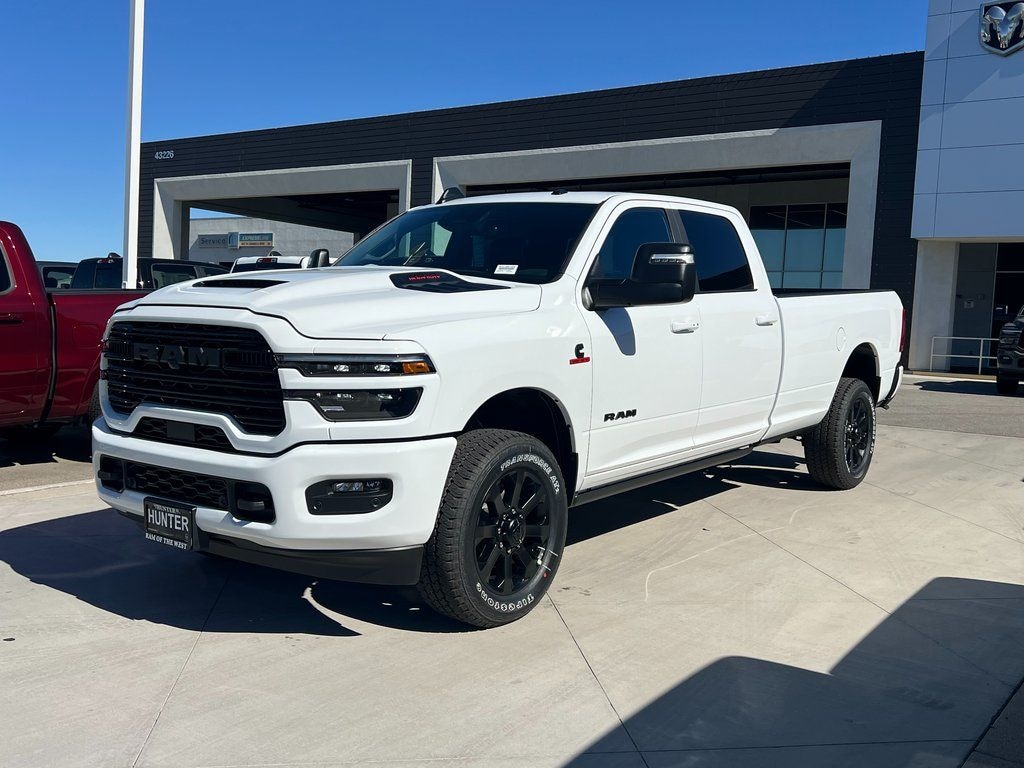 New 2026 Ram 2500 LARAMIE CREW CAB 4X4 8' BOX Pickup