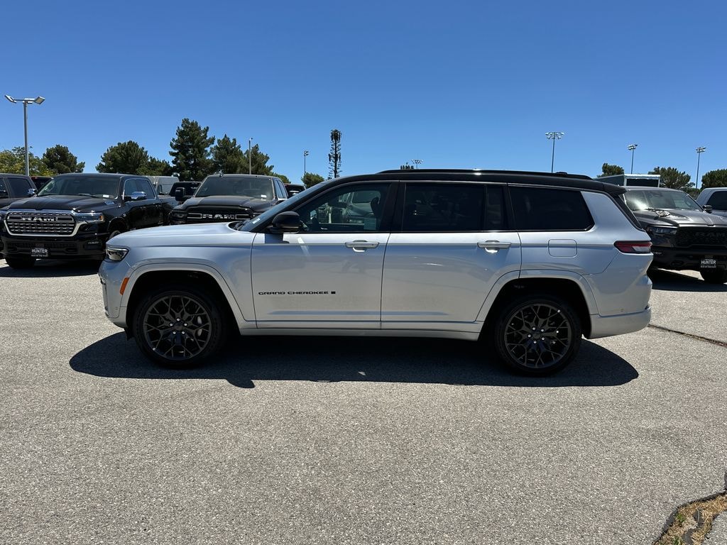 New 2026 Jeep Grand Cherokee L SUMMIT 4X4 Sport Utility