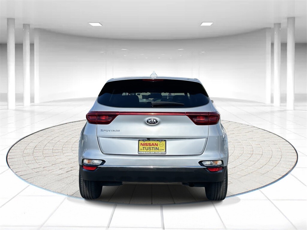 2021 Kia Sportage LX photo 3