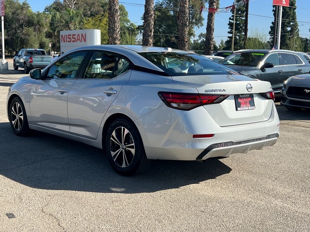2023 Nissan Sentra SV photo 4