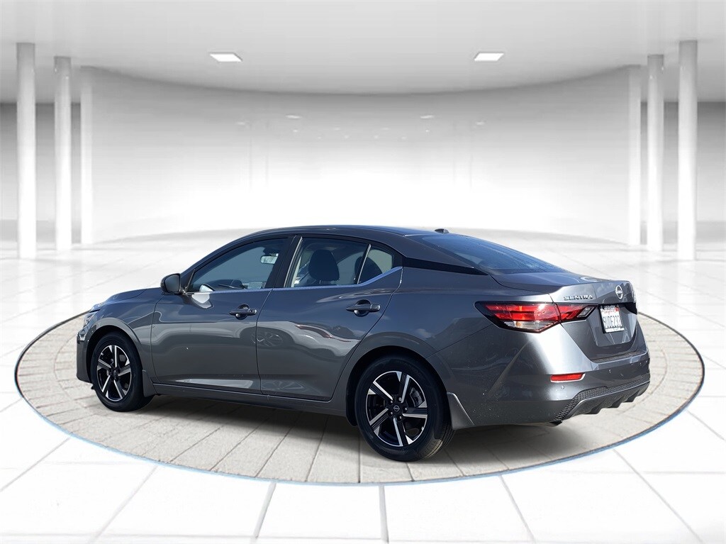 2025 Nissan Sentra SV photo 2
