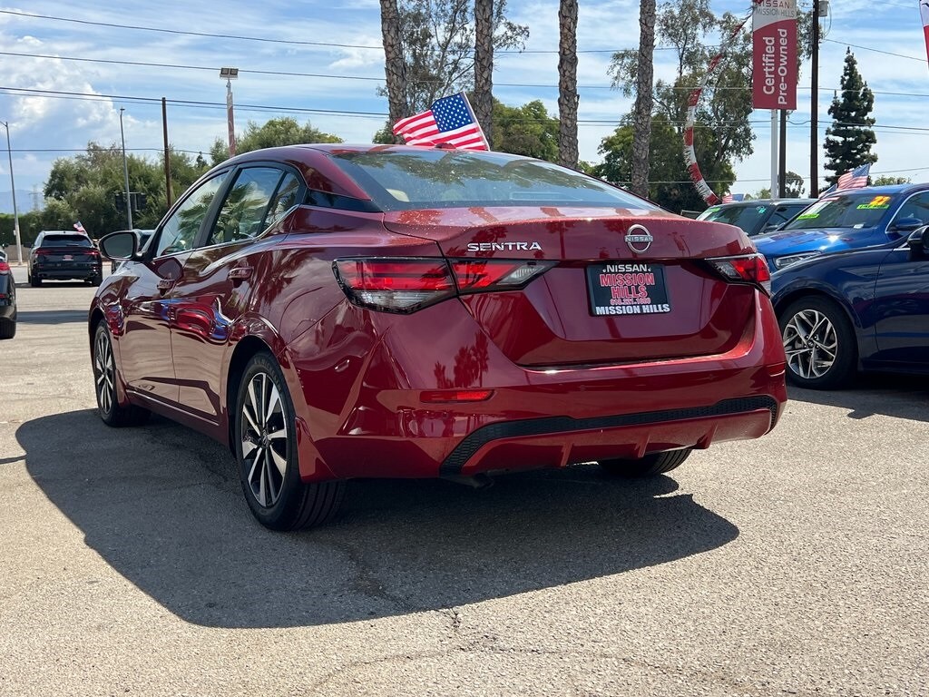 2025 Nissan Sentra SV photo 4