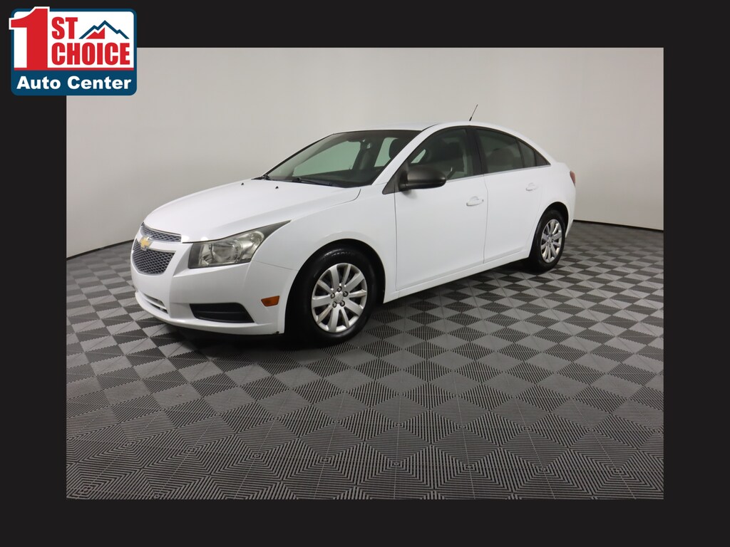 Used 2011 Chevrolet Cruze LS Sedan
