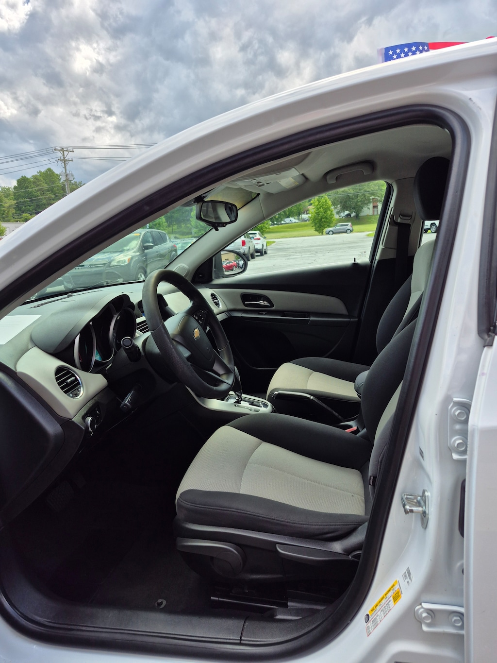 Used 2011 Chevrolet Cruze LS Sedan