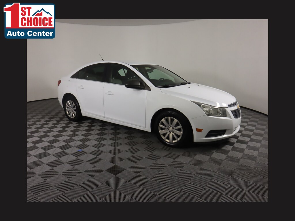 Used 2011 Chevrolet Cruze LS Sedan