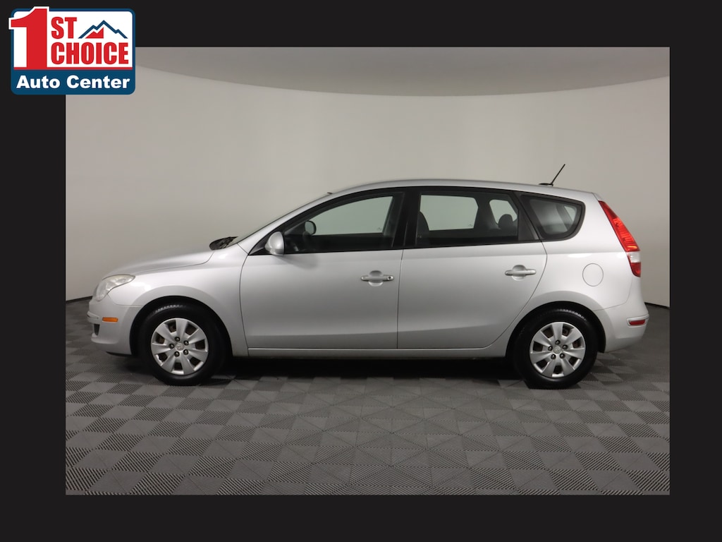 Used 2011 Hyundai Elantra Touring SE Hatchback