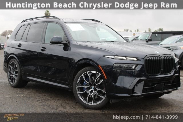 2023 BMW X7 40i's photo