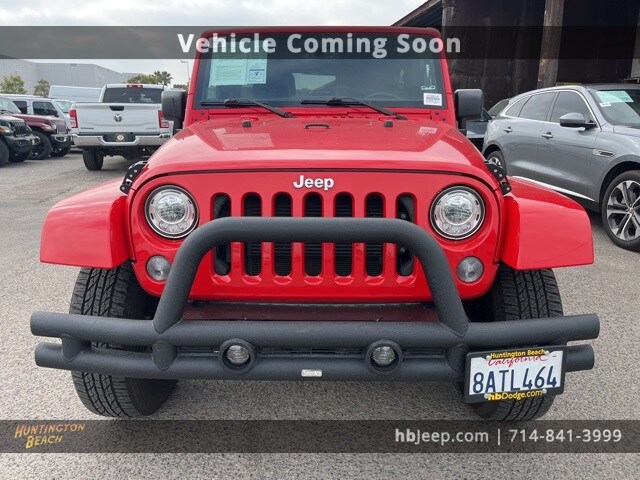 2017 Jeep Wrangler Unlimited Rubicon photo 2