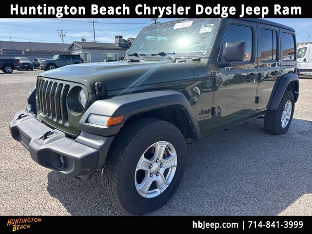 2022 Jeep Wrangler Sport's photo