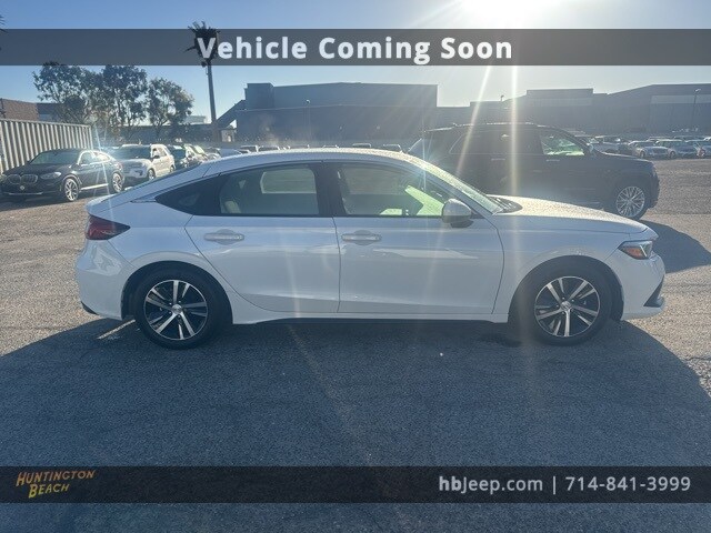 2023 Honda Civic LX Hatchback photo 3