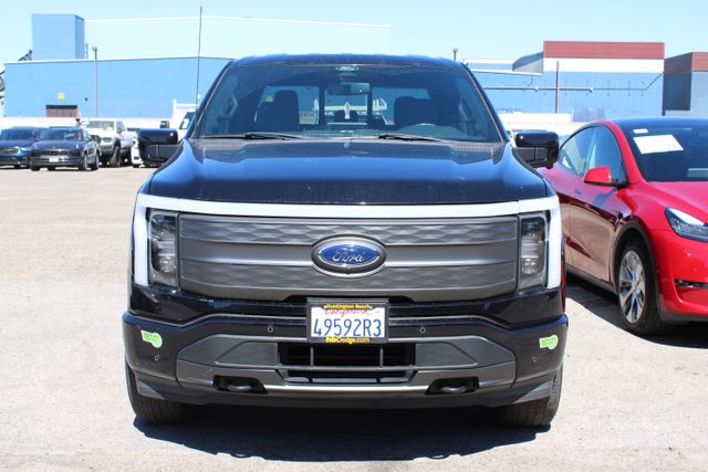 Used 2022 Ford F-150 Lightning Lariat with VIN 1FTVW1EL8NWG15154 for sale in Huntington Beach, CA
