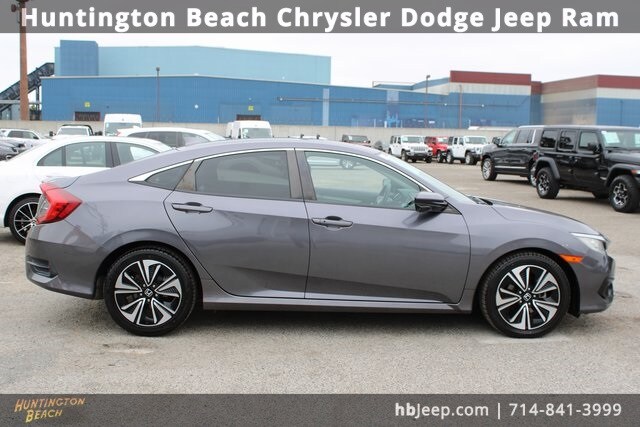 2018 Honda Civic EX-T photo 3