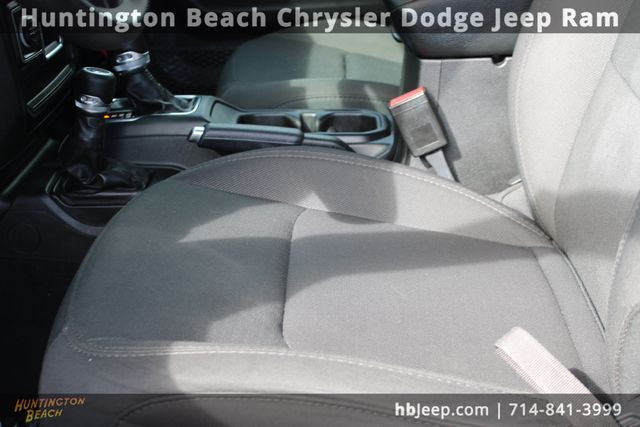 2023 Jeep Wrangler 4-Door Sport - Photo 29