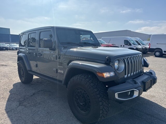 2019 Jeep Wrangler Unlimited Sahara photo 3