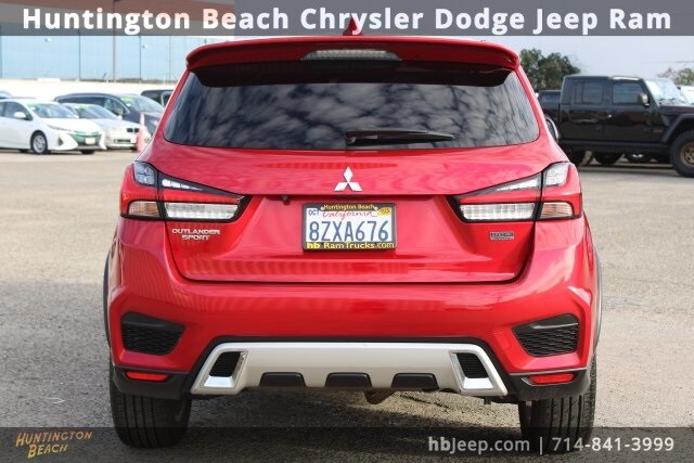 2020 Mitsubishi Outlander Sport SE photo 4