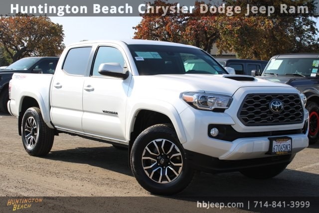 2022 Toyota Tacoma TRD Sport's photo