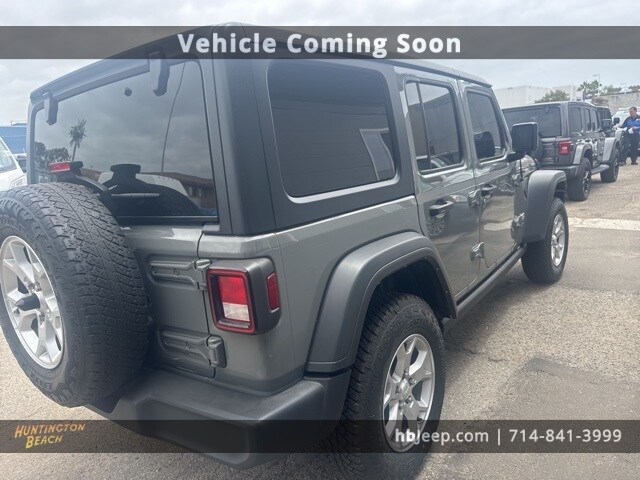 2021 Jeep Wrangler Unlimited Islander photo 4