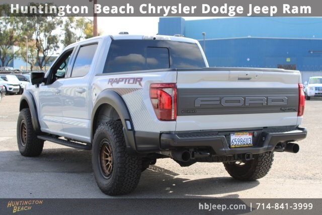 2024 Ford F-150 Raptor photo 3