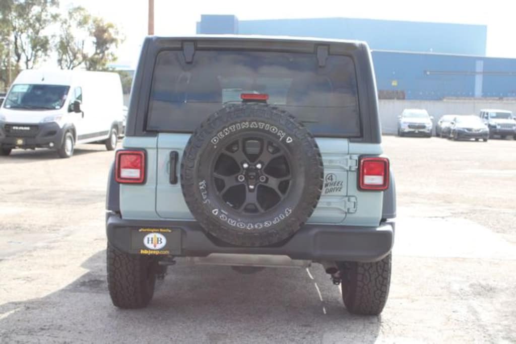 Used 2023 Jeep Wrangler Willys SUV