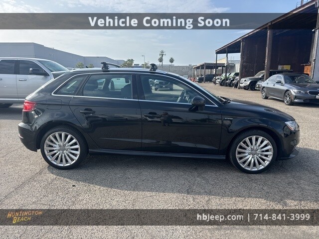 2017 Audi A3 E-tron Premium Plus photo 4